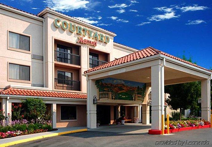 Courtyard By Marriott Ливермор Экстерьер фото