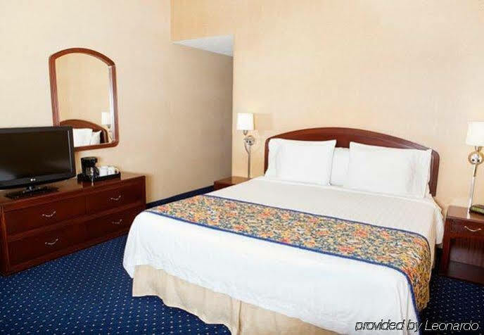 Courtyard By Marriott Ливермор Экстерьер фото